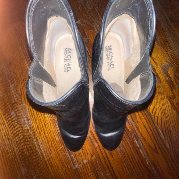 Michael Kors booties - Picture 5 of 5